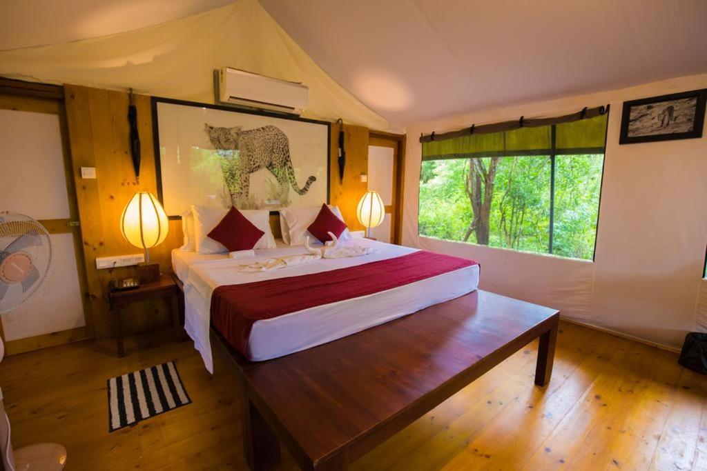 Yala Leopard Mobile Camp Hotel Exterior photo